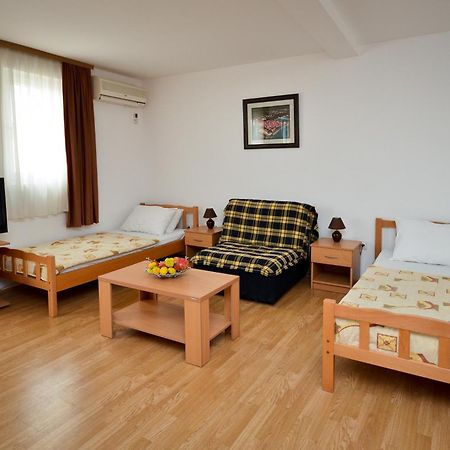 Apartmani Alexandra Budva Cameră foto