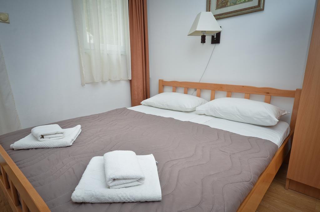Apartmani Alexandra Budva Cameră foto